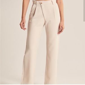 Abercrombie & Fitch Tailored 90s Relaxed Pants